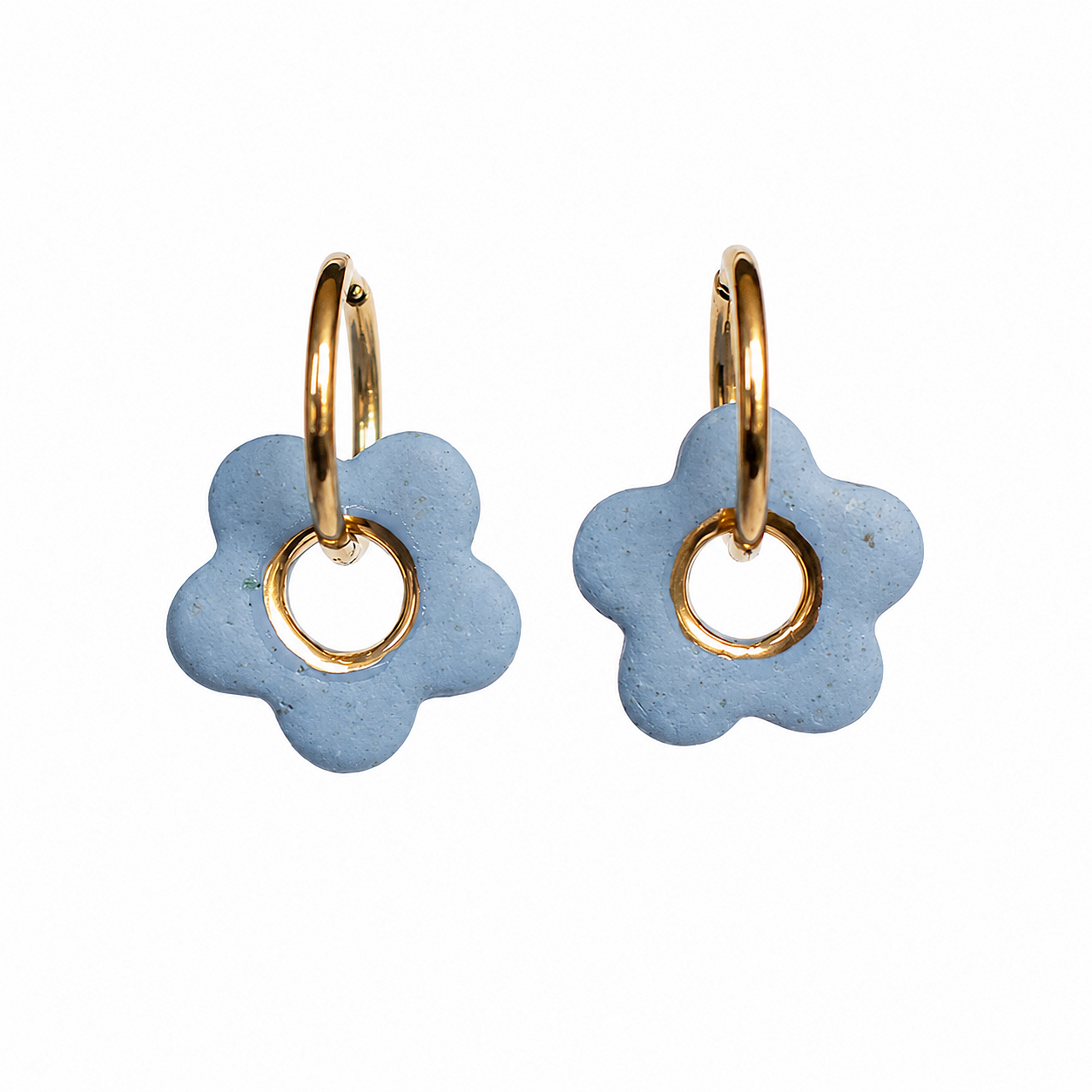 Flower power azure dangle earrings